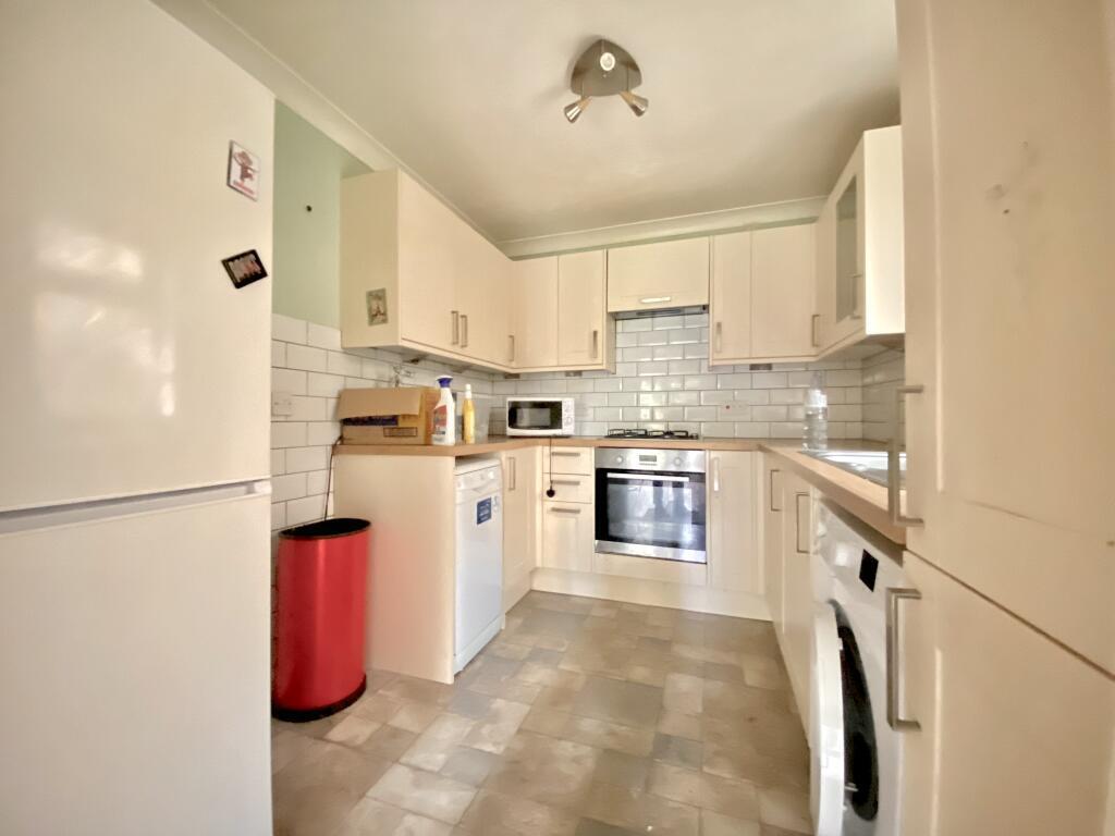 Flat Hastings Road in Maidstone