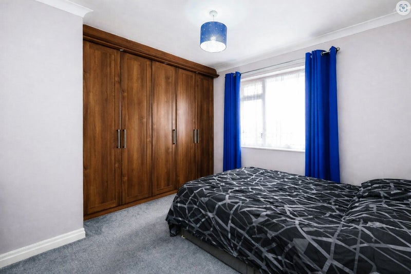 Flat Pighue Lane in Liverpool