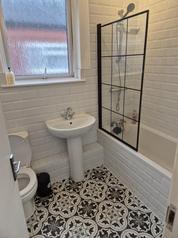Room Market Street in Earlestown