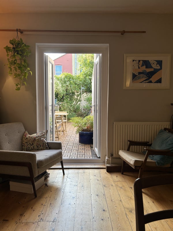 Room Hill Street in Bristol
