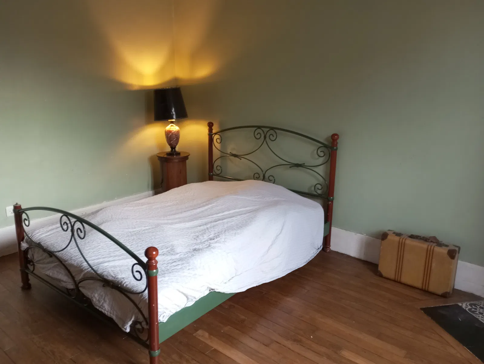 Chambre Allée Kruger à Noisy-le-Sec