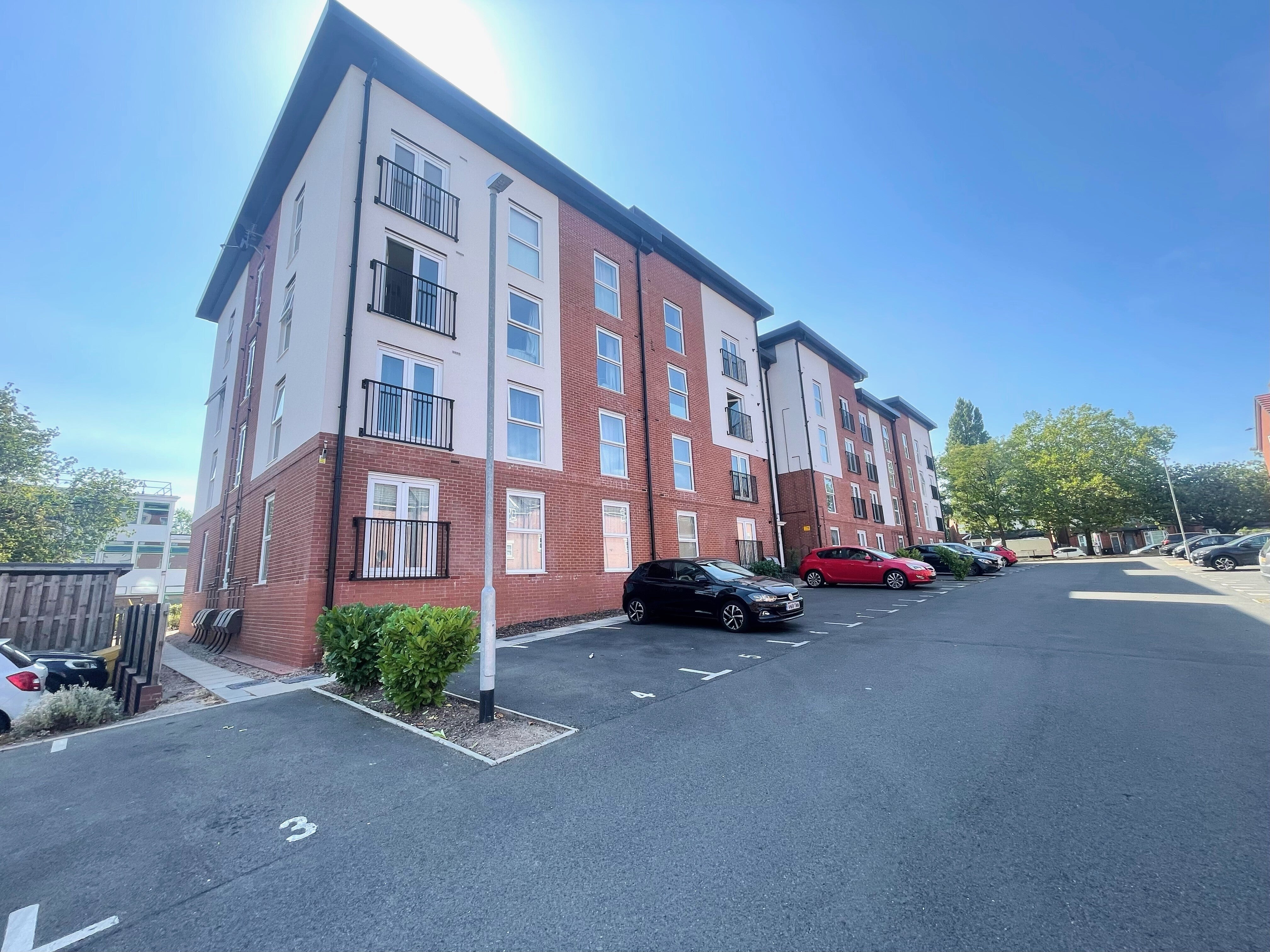 Flat Tanners Way in Birmingham