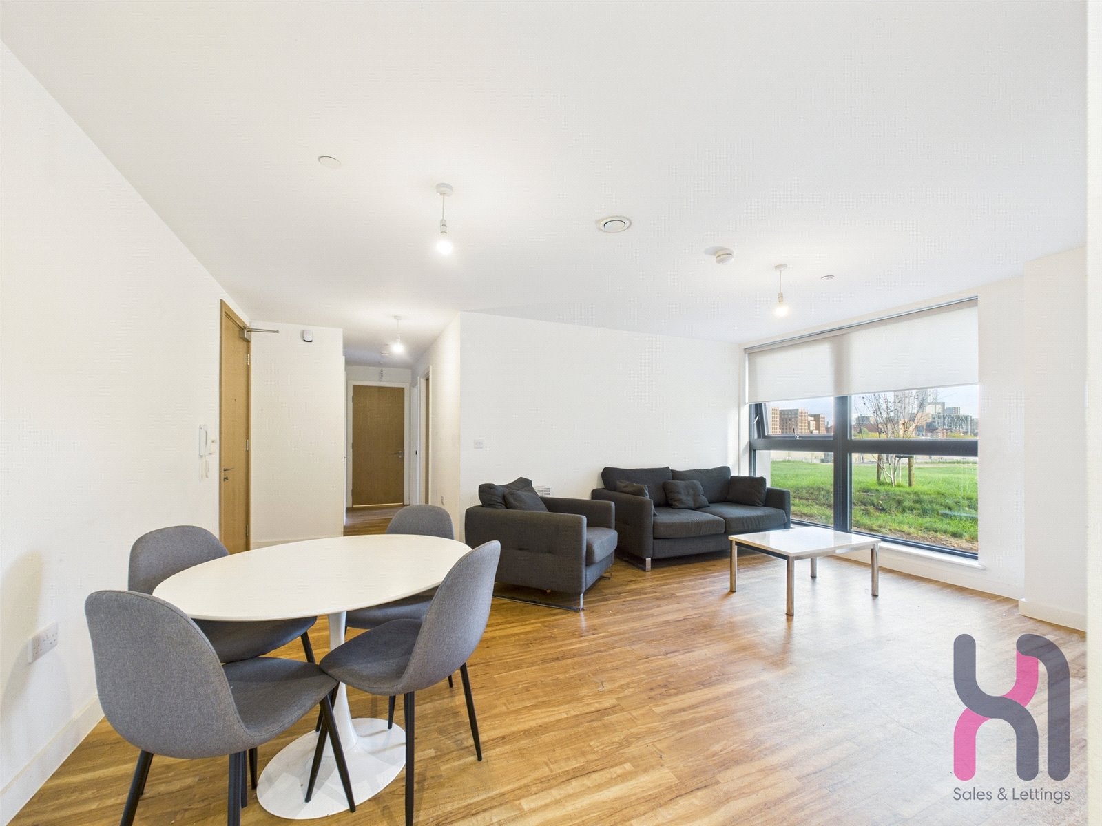 Flat Pomona Strand in Trafford