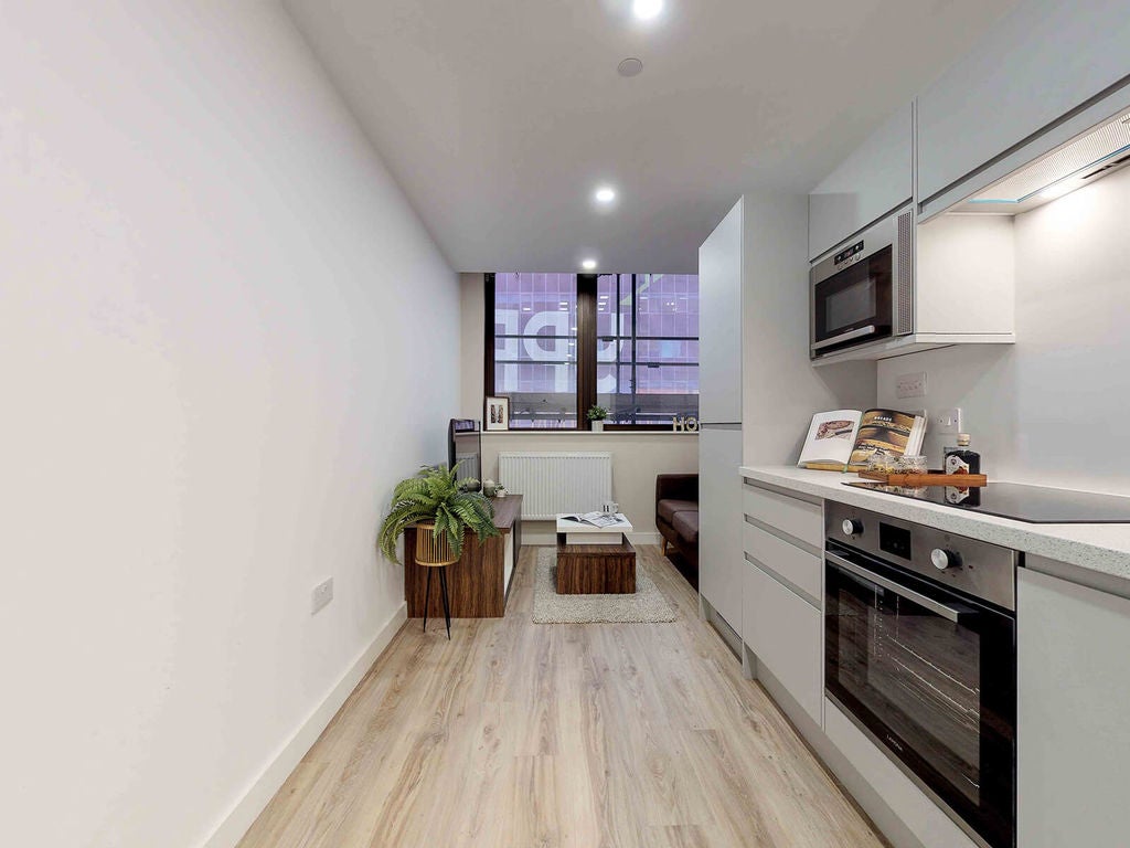 Flat Furnival Gate in Sheffield