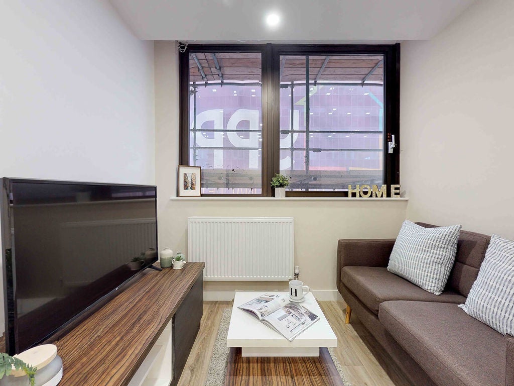 Flat Furnival Gate in Sheffield