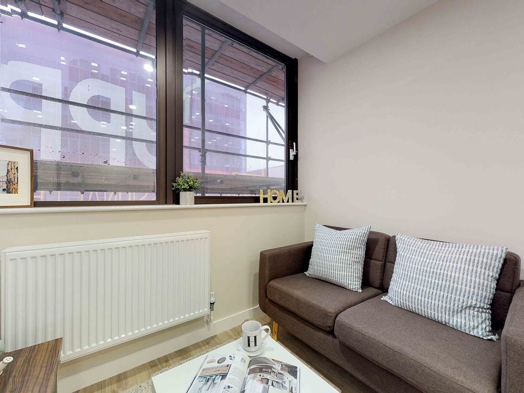 Flat Furnival Gate in Sheffield