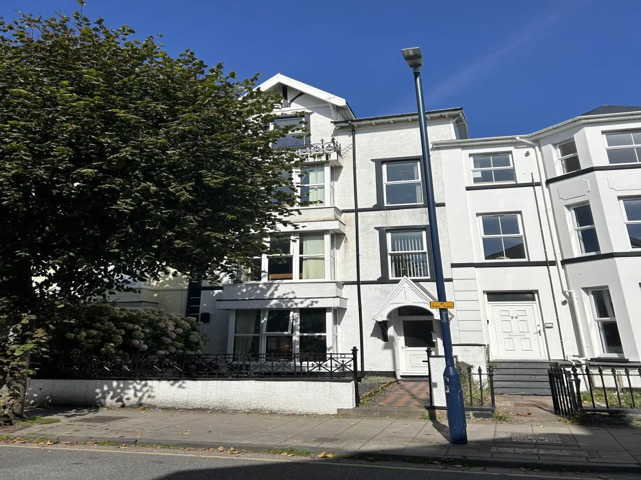 House Queen's Road in Aberystwyth