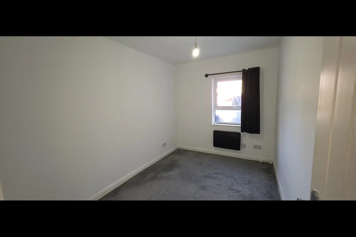 Flat Connaught Road in Gillingham
