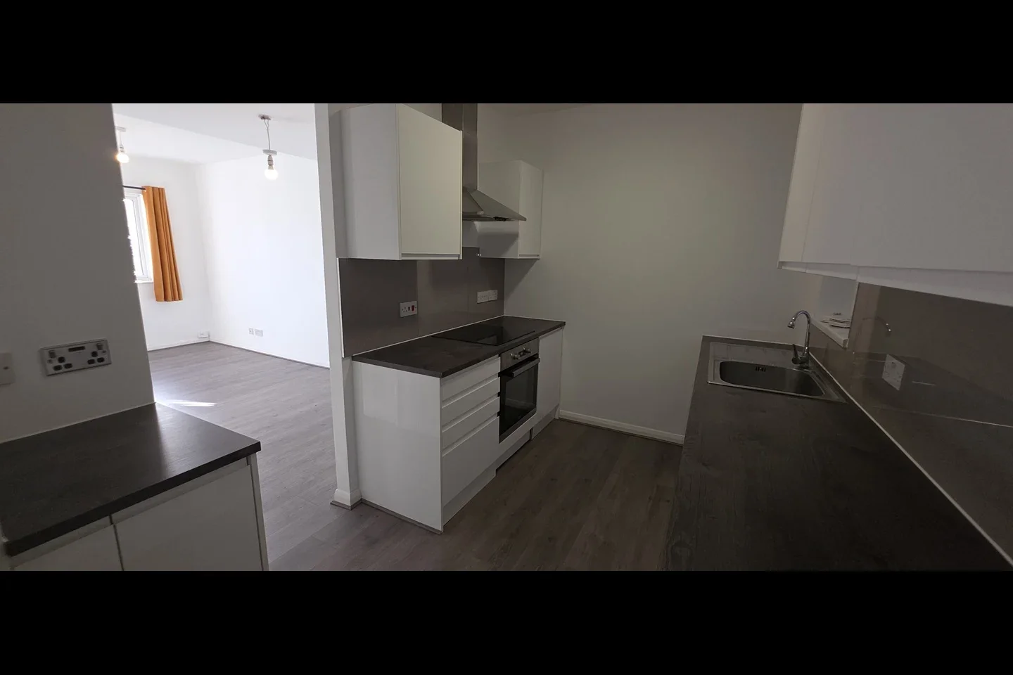 Flat Connaught Road in Gillingham