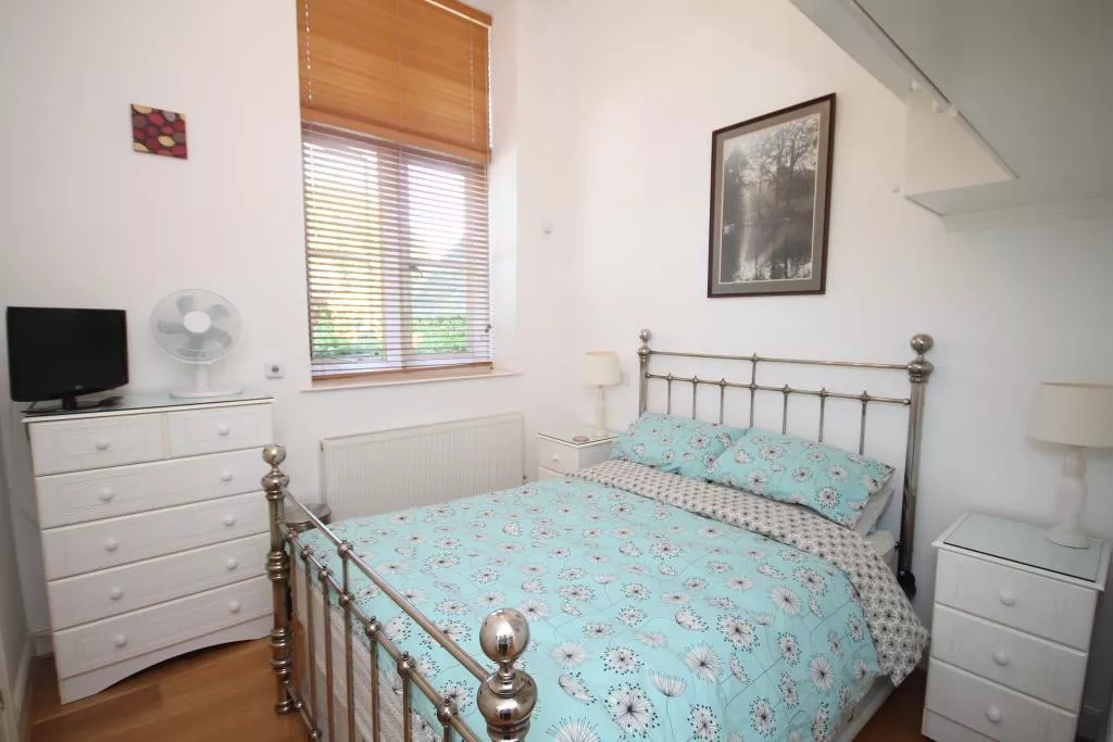 Flat Lavender Close in Mole Valley