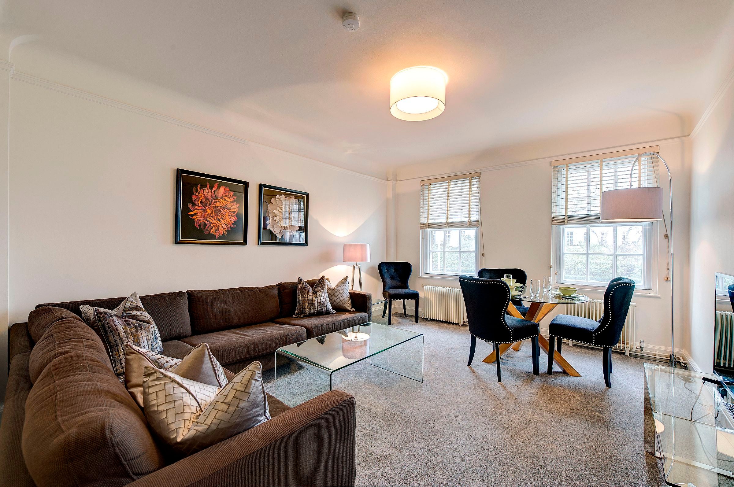 Flat Fulham Road in Greater London