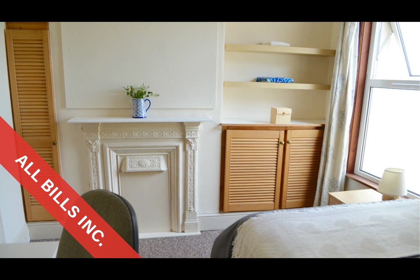 Room Downend Road in Bristol