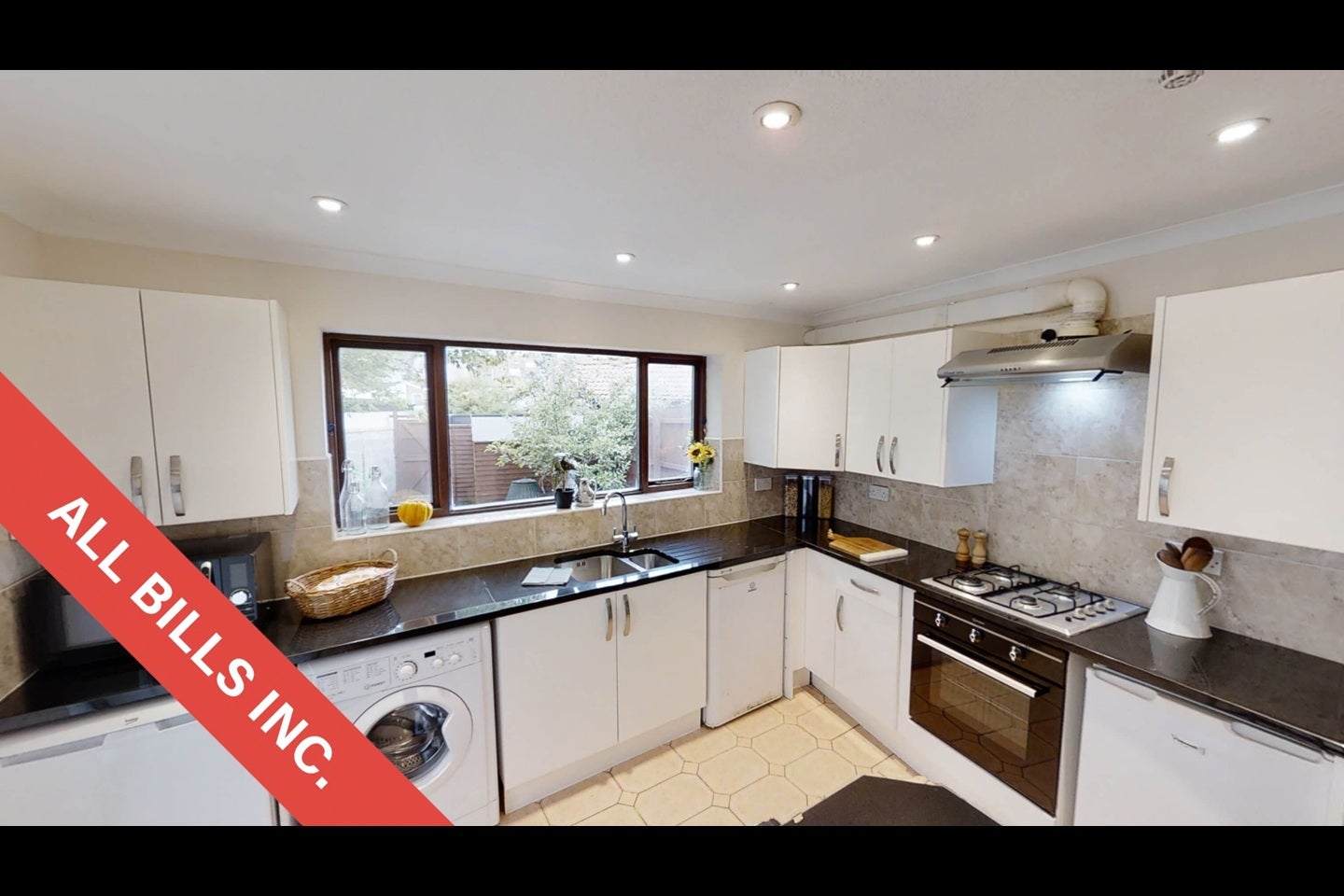 Room Downend Road in Bristol