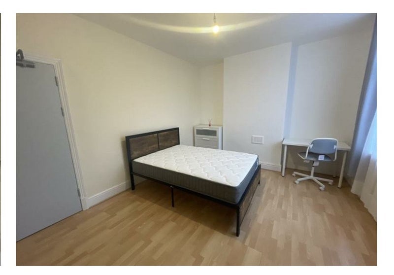Room Mere Road in Leicester