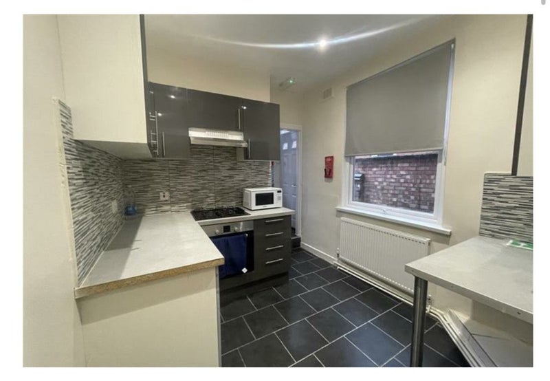 Room Mere Road in Leicester