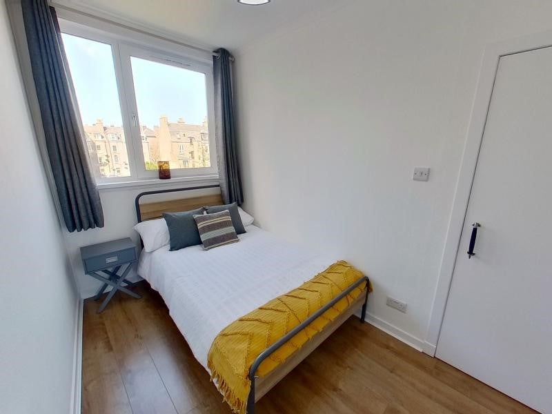 Flat Northfield Place in Aberdeen City