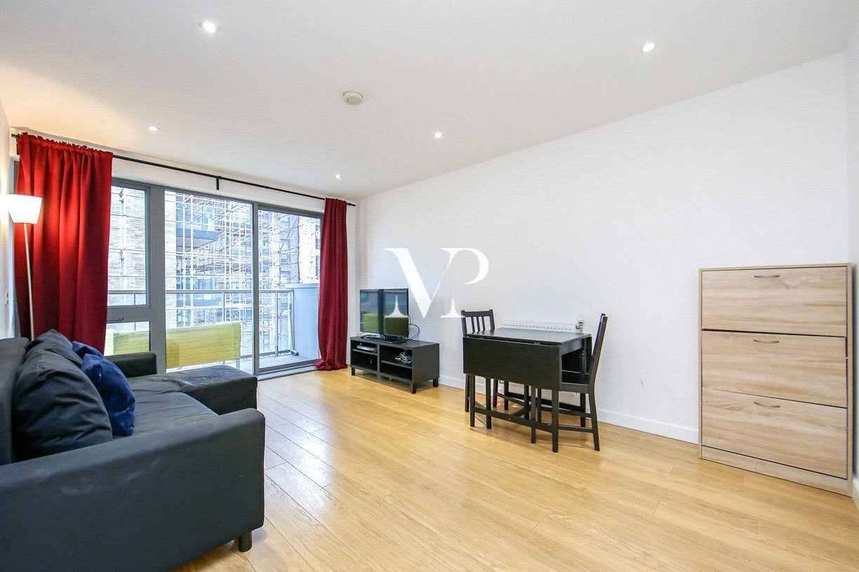 Flat Epstein Square in Greater London