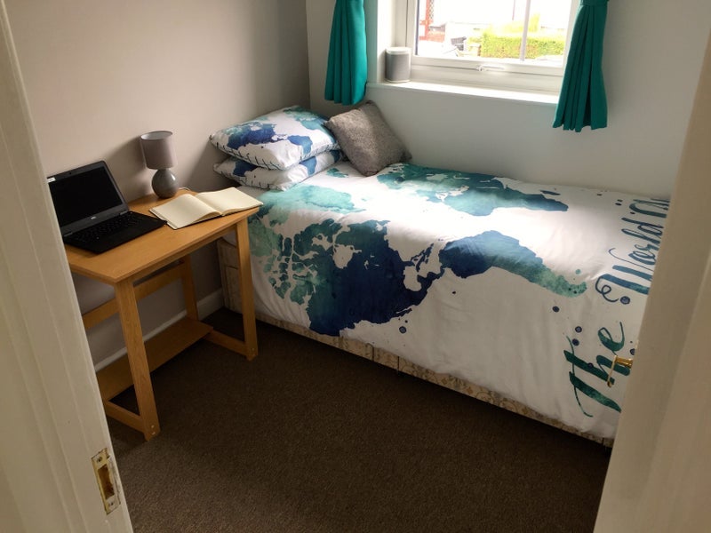 Room Mortimer Road in Bristol