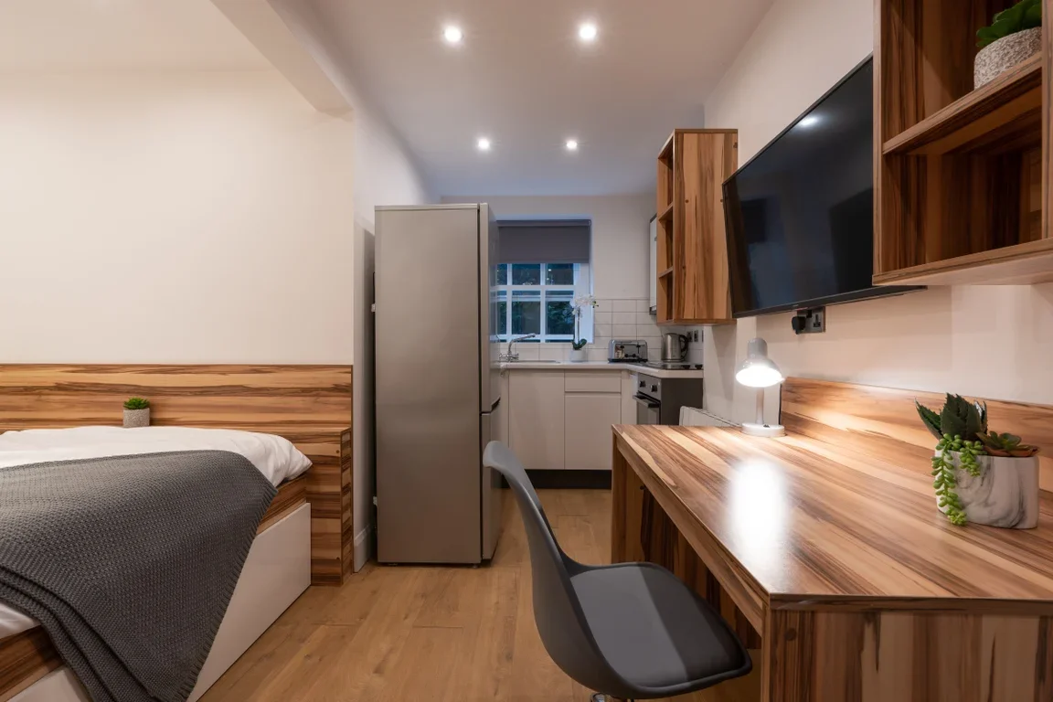 Flat Eskdale Terrace in Newcastle upon Tyne