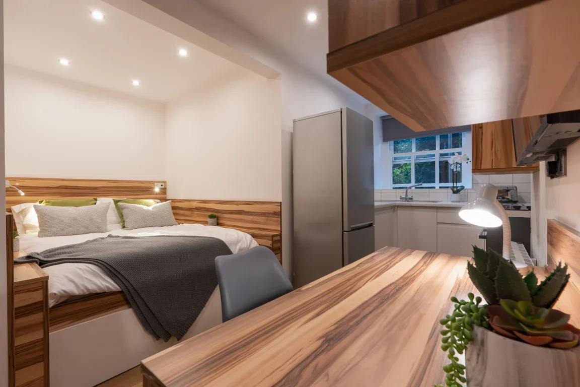 Flat Eskdale Terrace in Newcastle upon Tyne