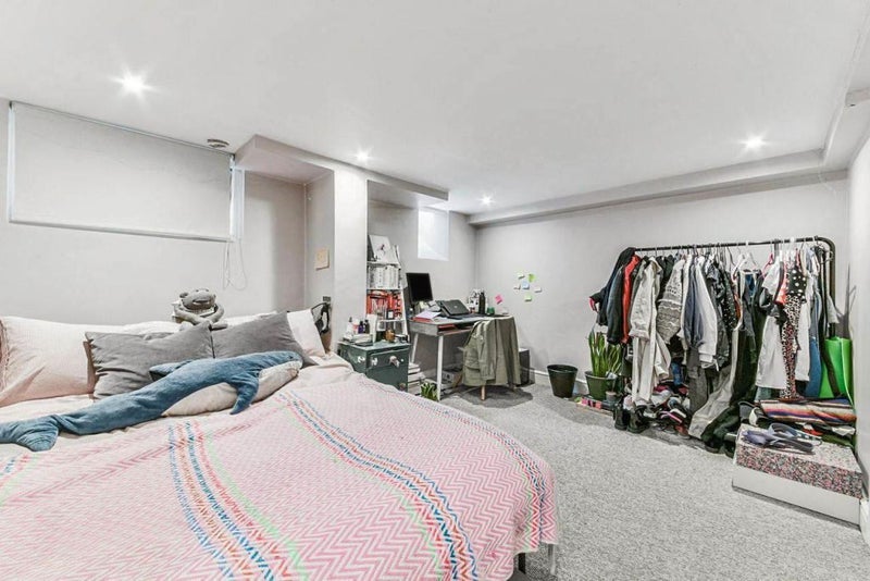 Room Sydenham Road in Greater London