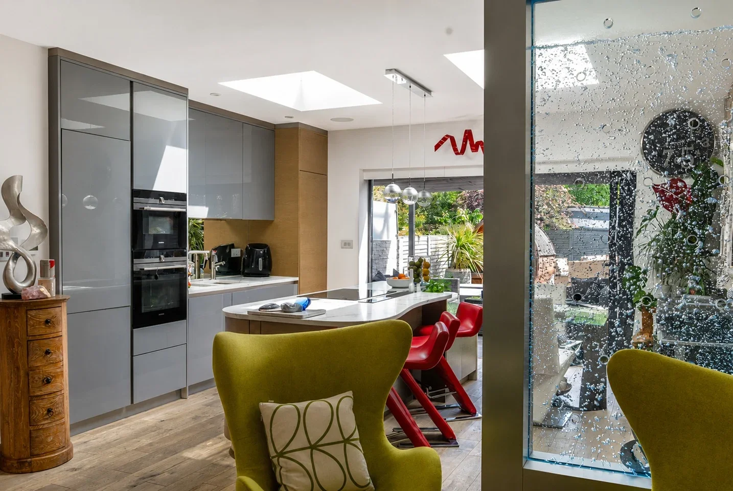 House Eylewood Road in Greater London