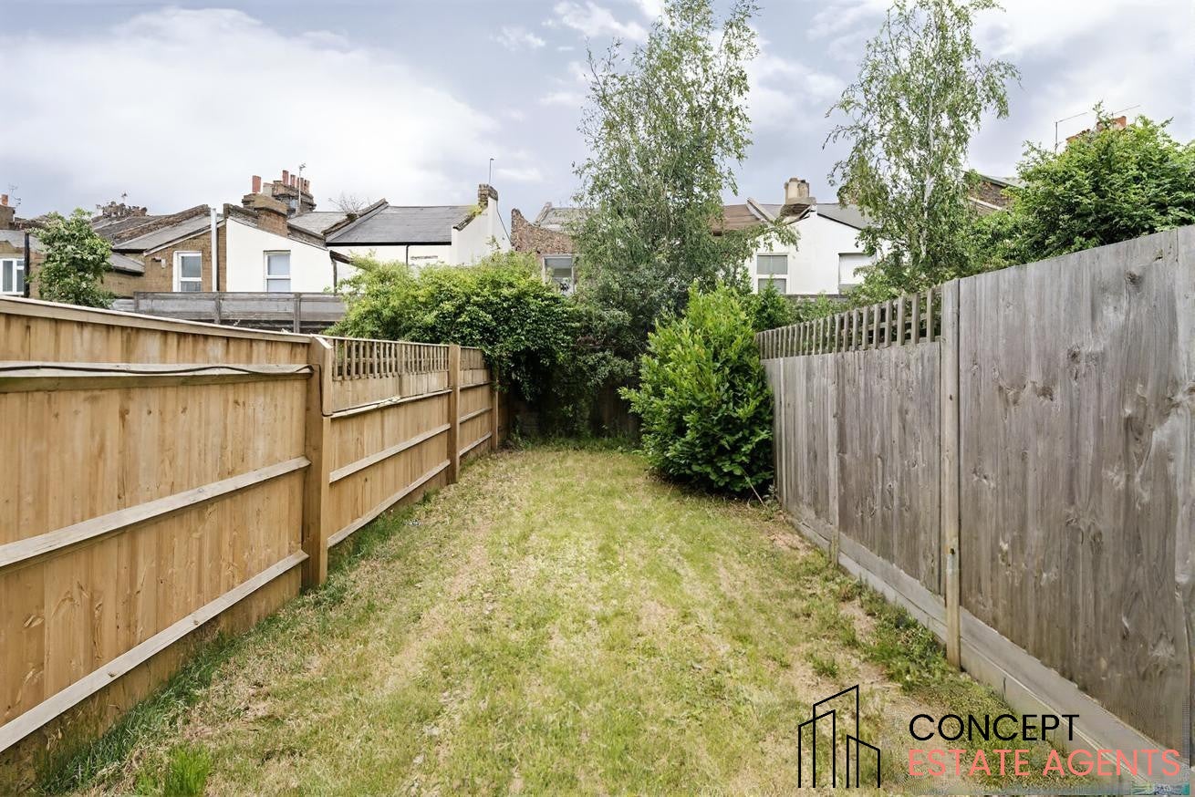 House Hepdon Mews in Greater London