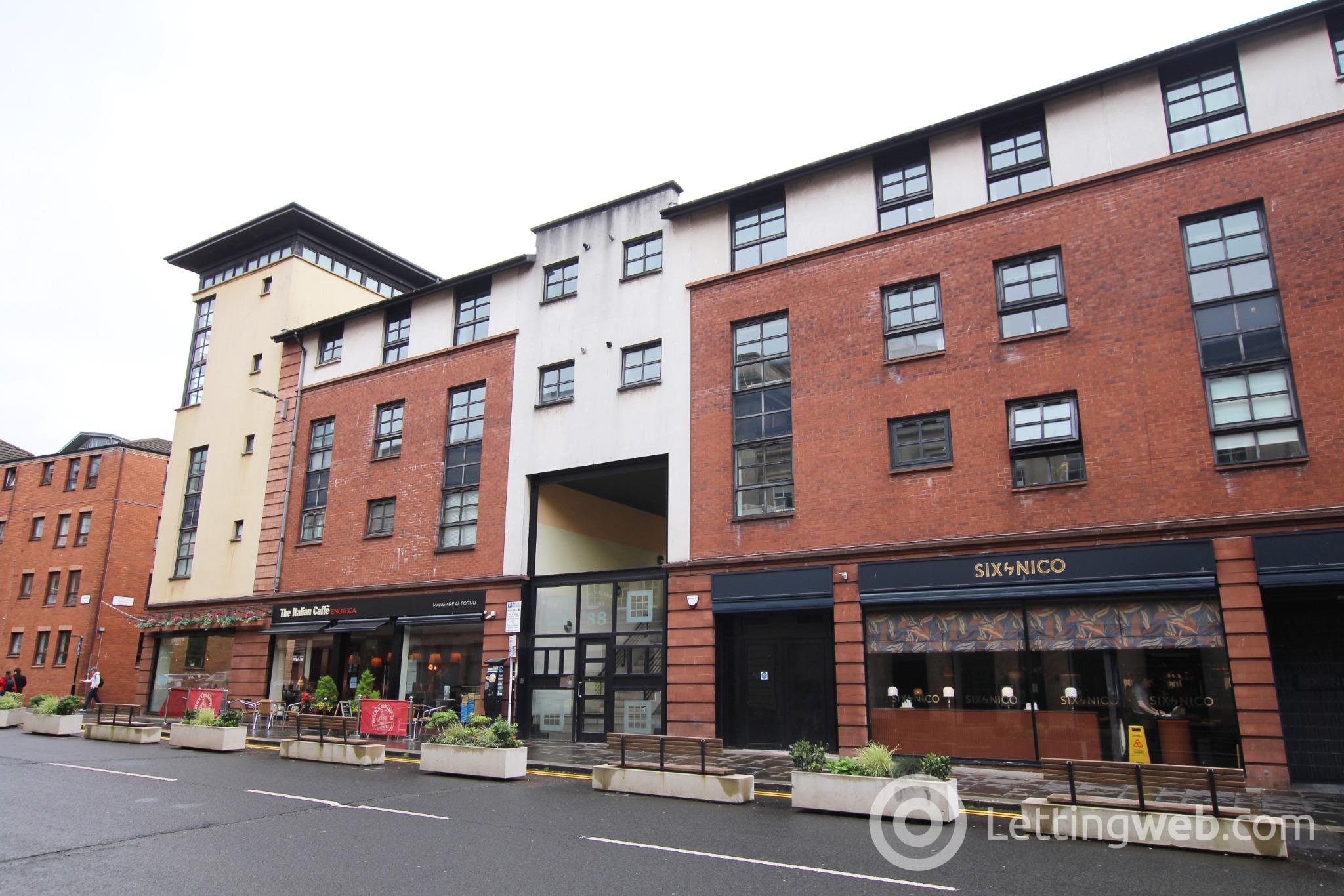 Flat Albion Street in Glasgow