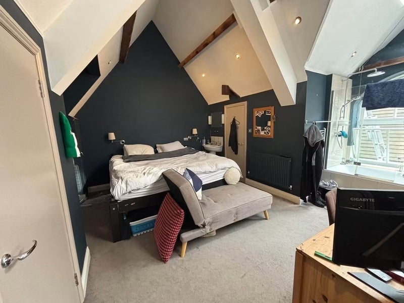 Room Prague Place in Greater London