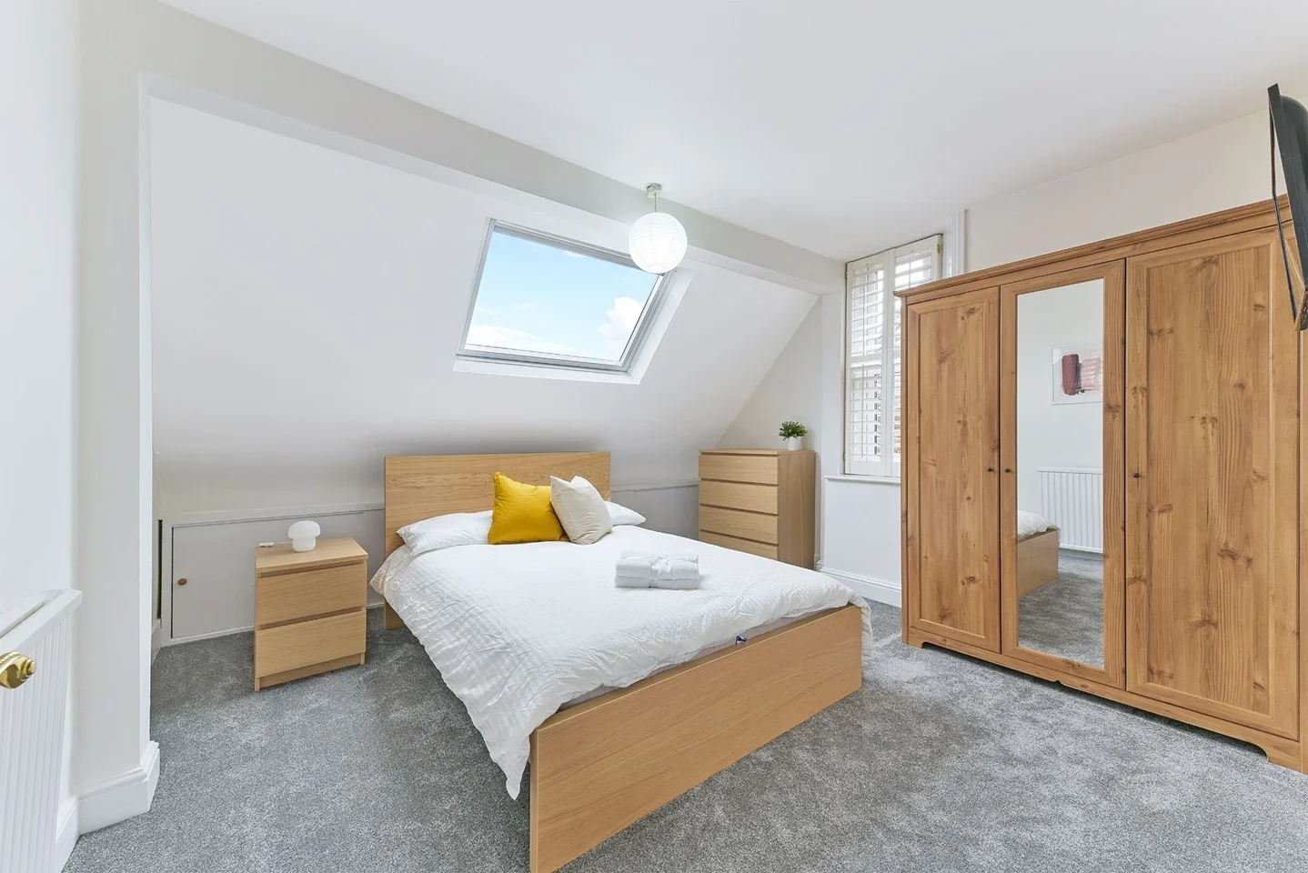 Flat Longley Road in Greater London