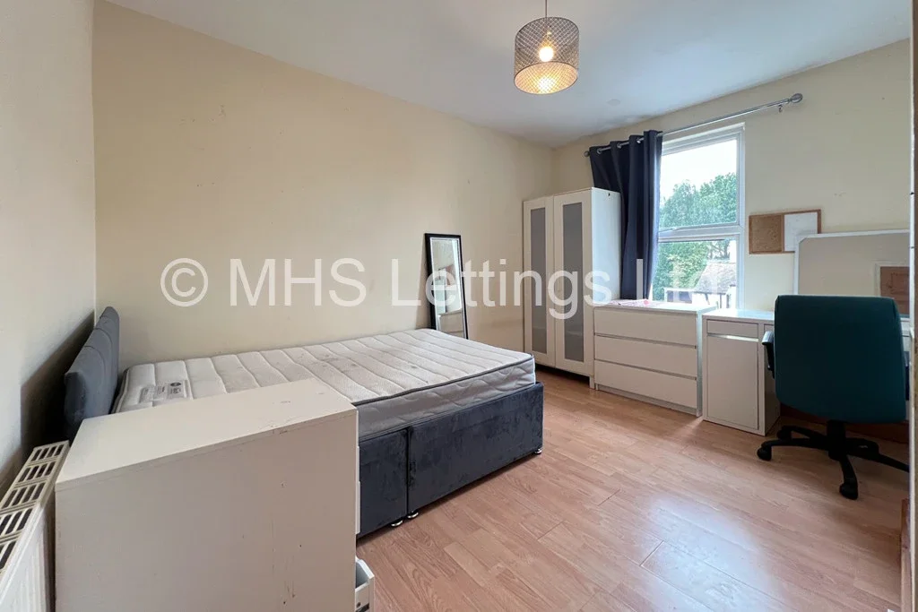 Flat Back Newport Mount in Leeds