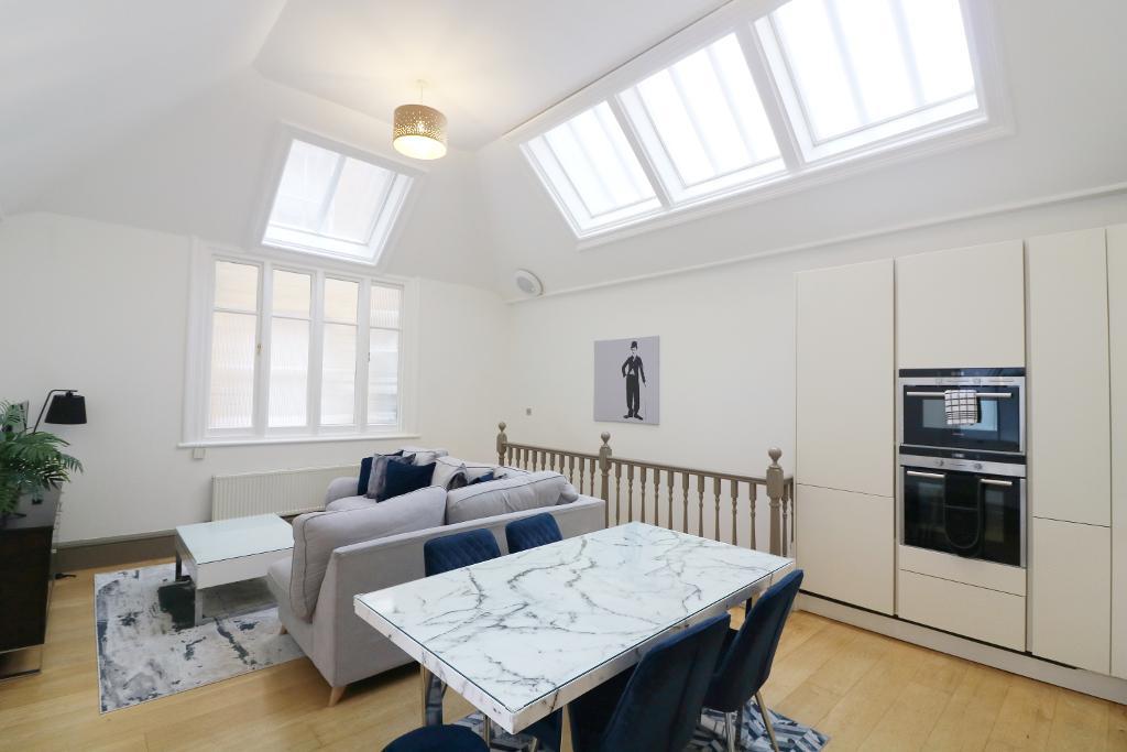 Flat Ogle Street in City of Westminster