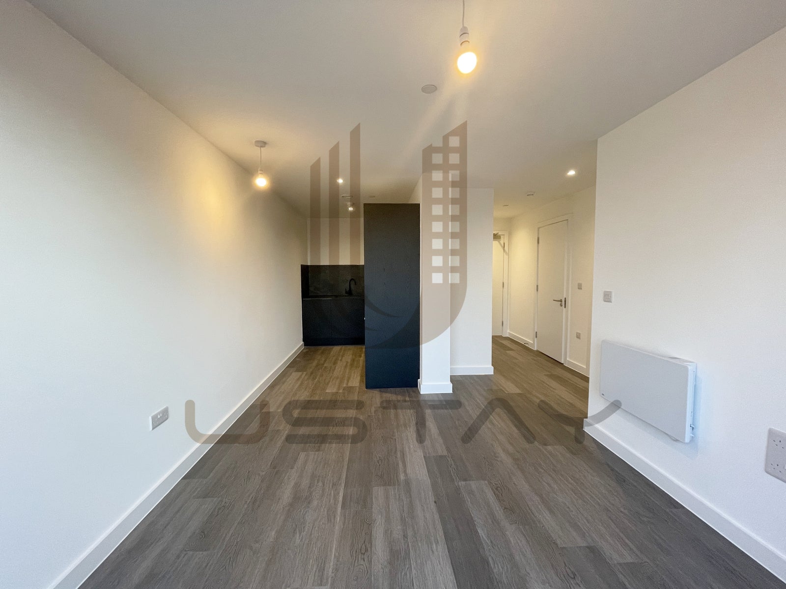 Flat Ordsall Lane in Salford