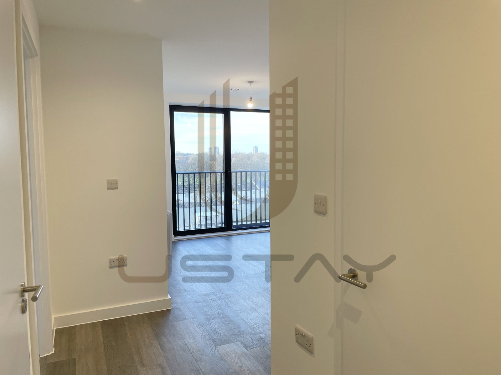 Flat Ordsall Lane in Salford