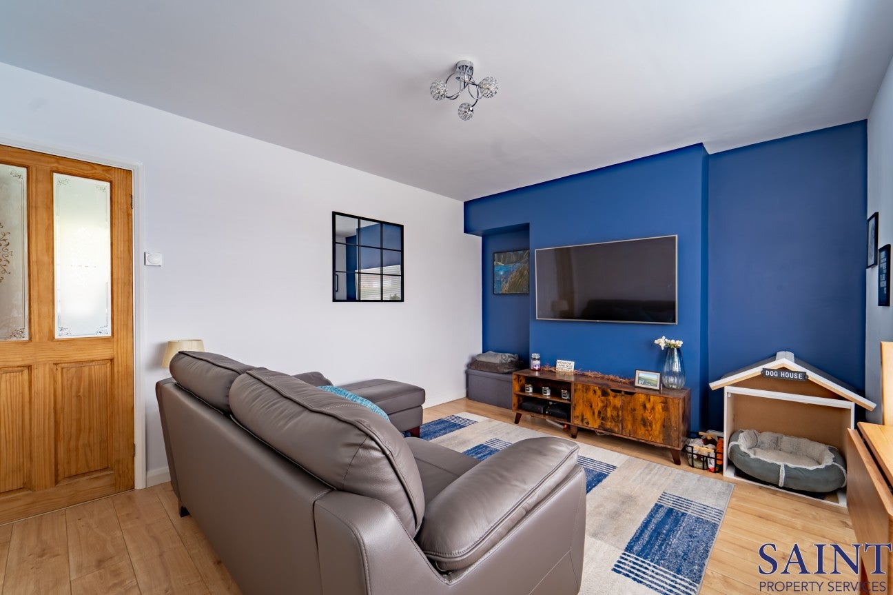 House Bankwood Close in Nottingham