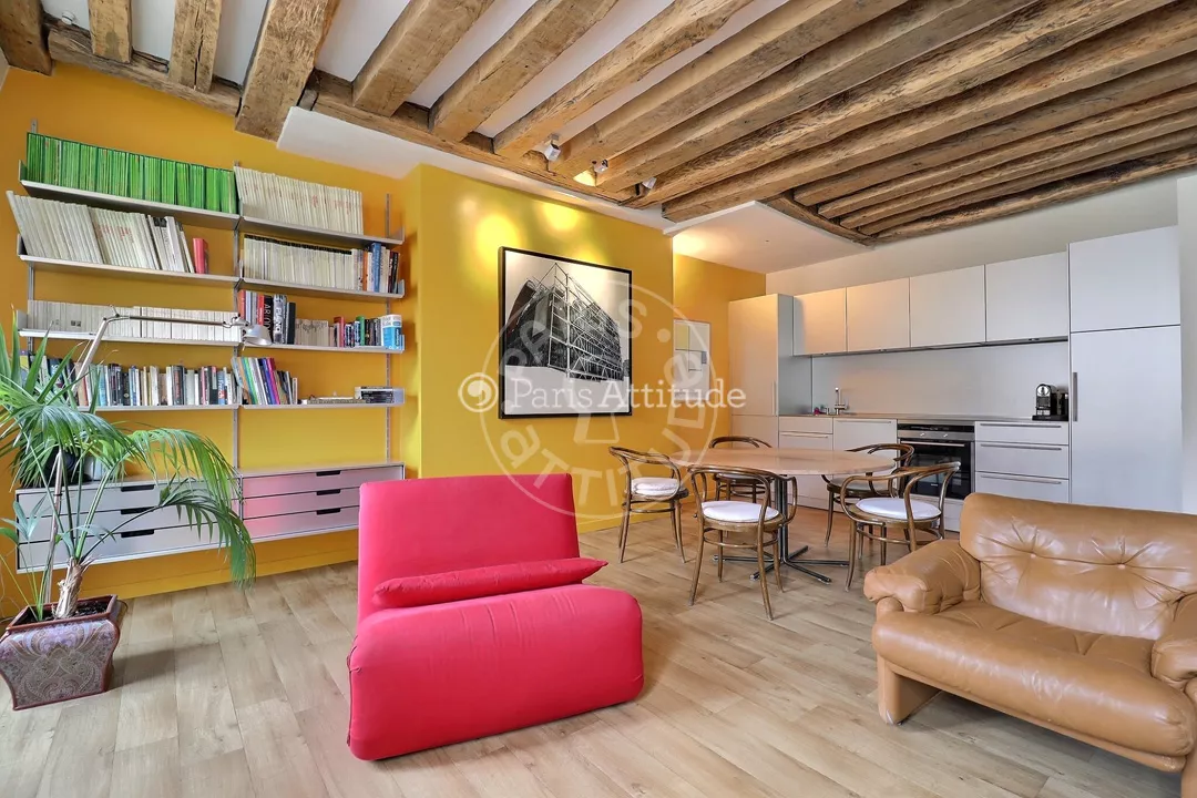 Appartement Place des Vosges à Paris