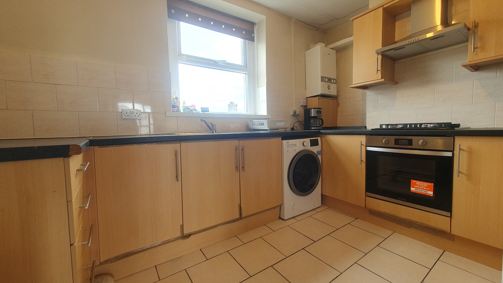 Flat Cowbridge Road East in Cardiff