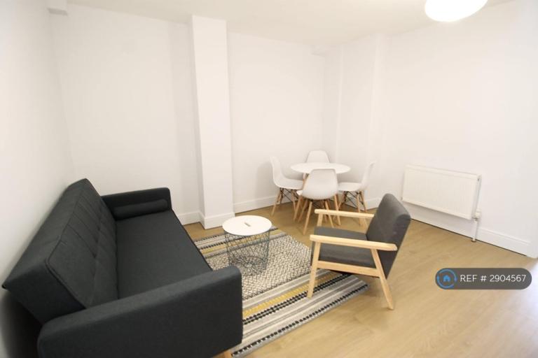 Flat Camden Road in Greater London