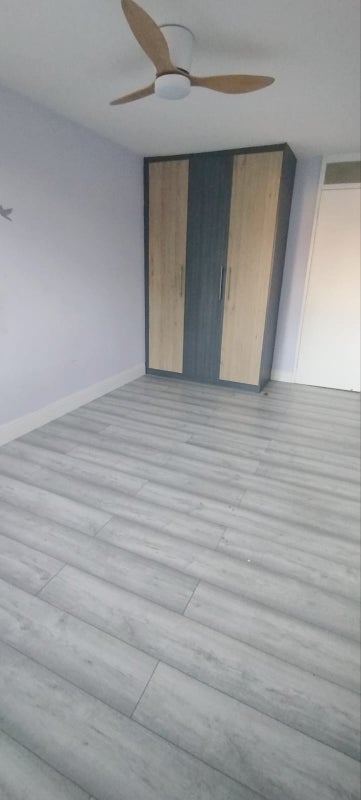 Room Everard Way in Greater London