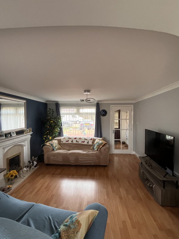 Room Hardhill Road in Bathgate