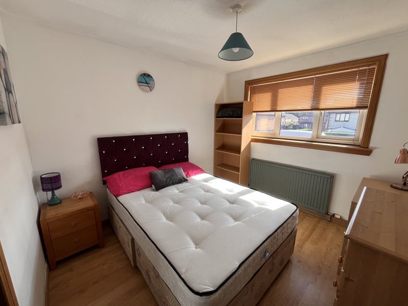 Room Hardhill Road in Bathgate