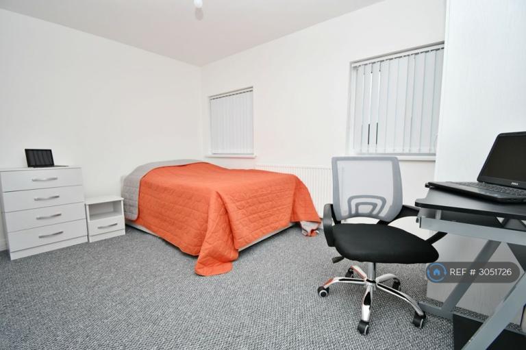 Room Cartmel Road in Lancaster
