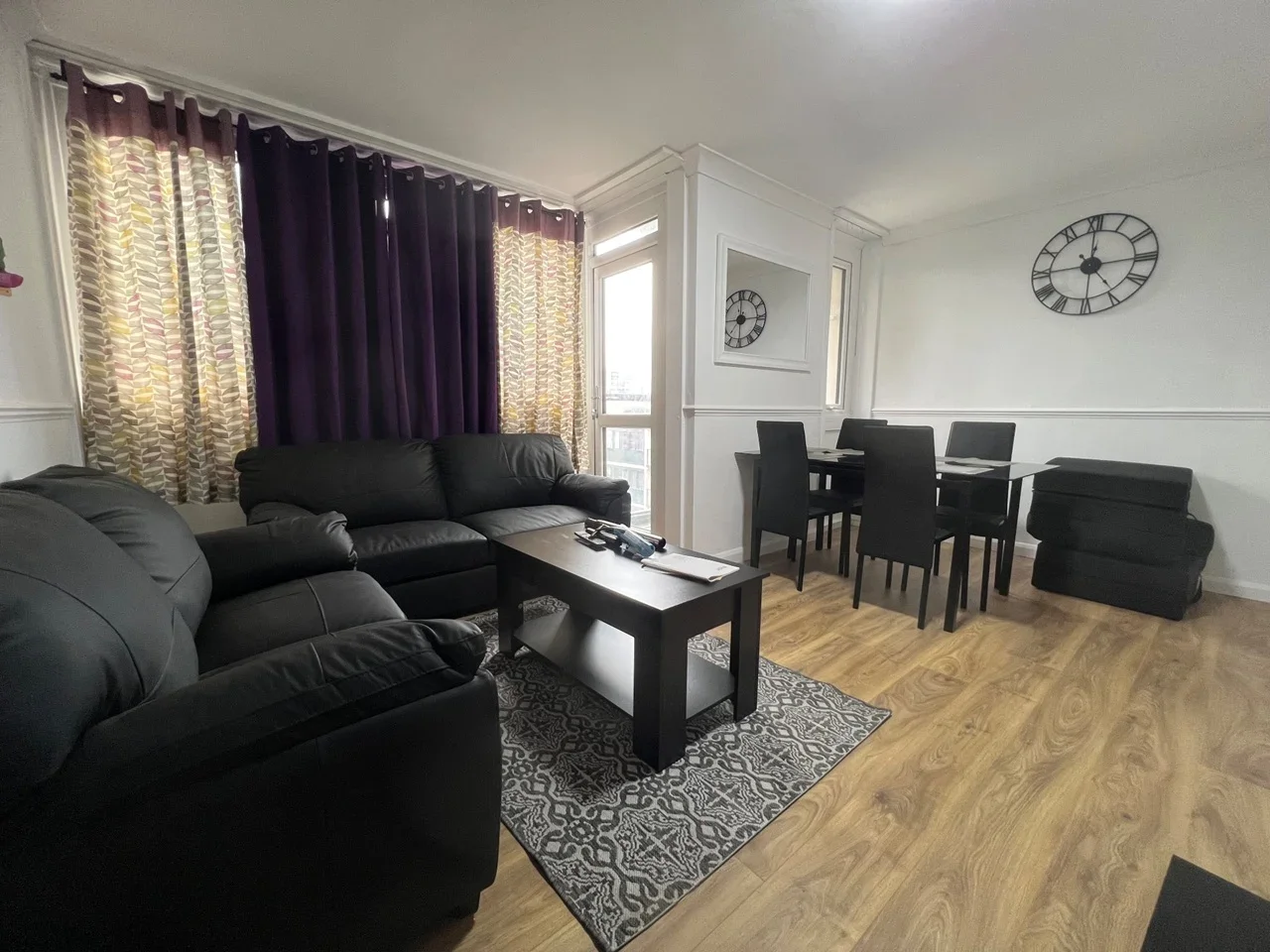 Flat Chilton Grove in Greater London
