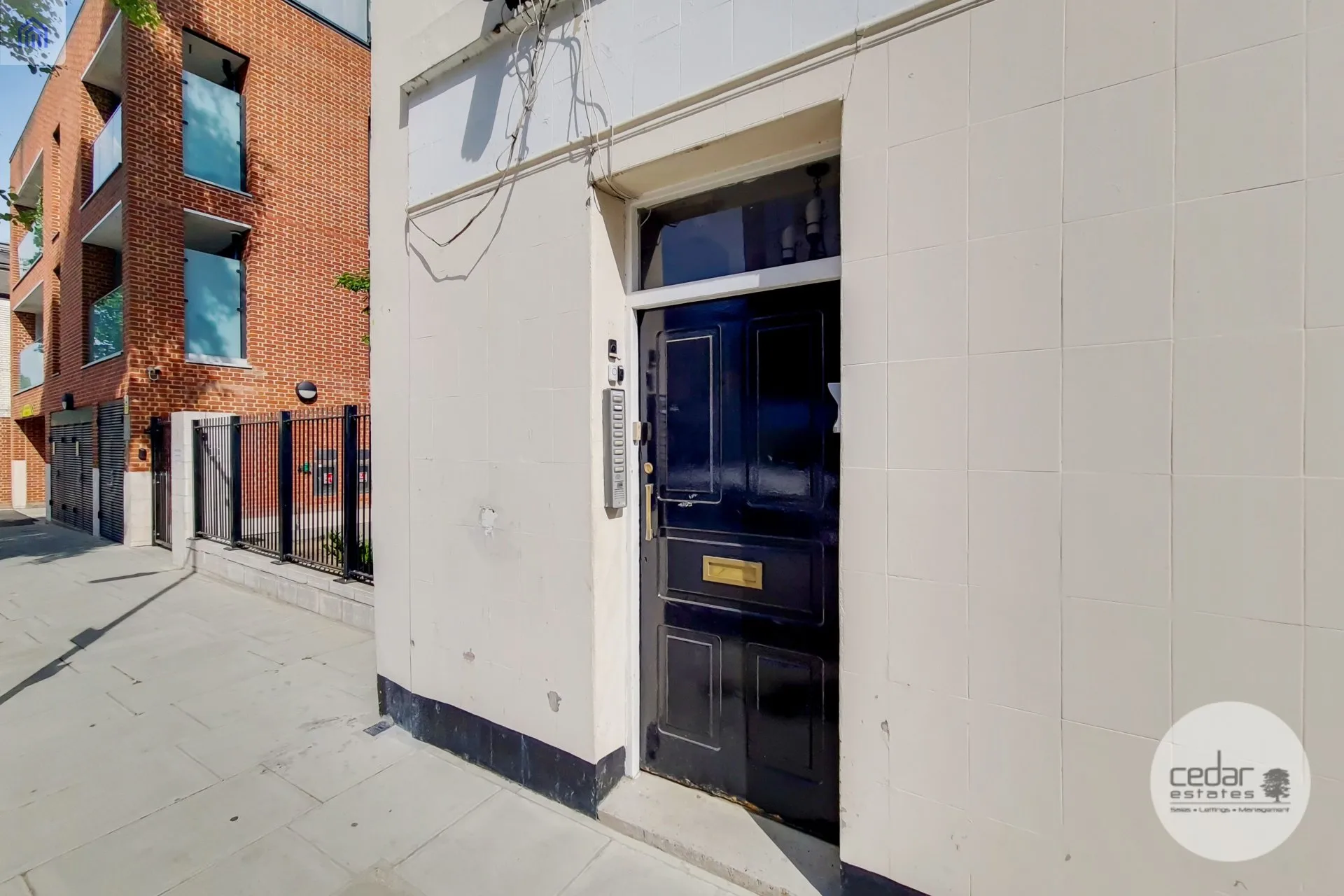 Room Woodfield Road in City of Westminster
