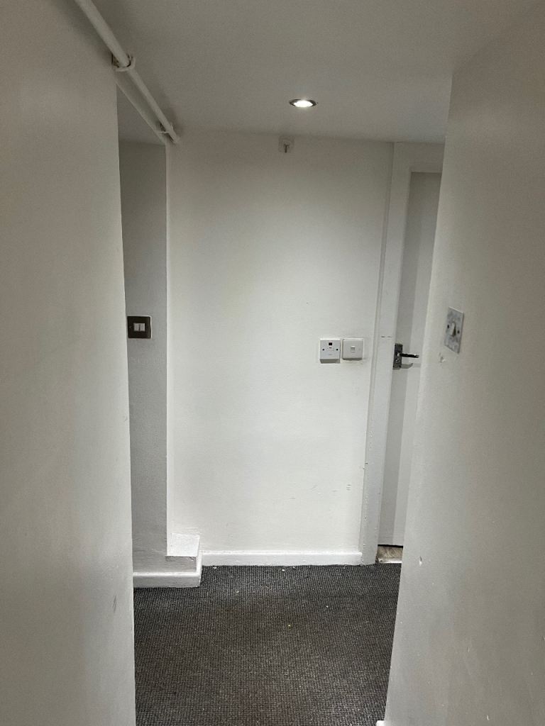 Flat Woodsley Road in Leeds