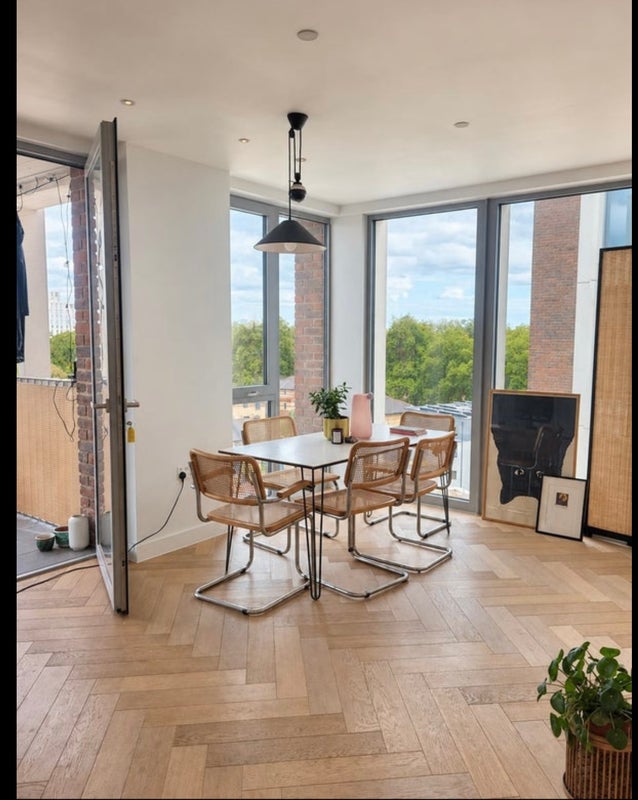 Room Maple Path in Greater London