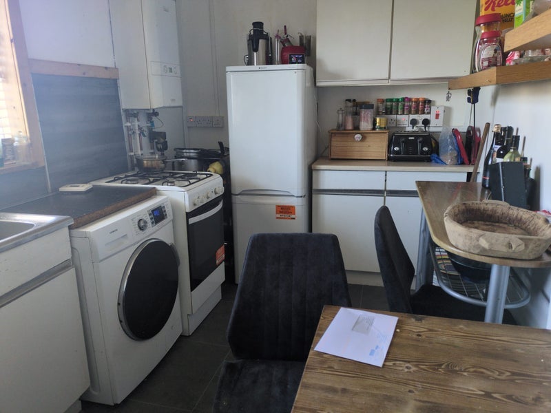 Room Beckway Street in Greater London