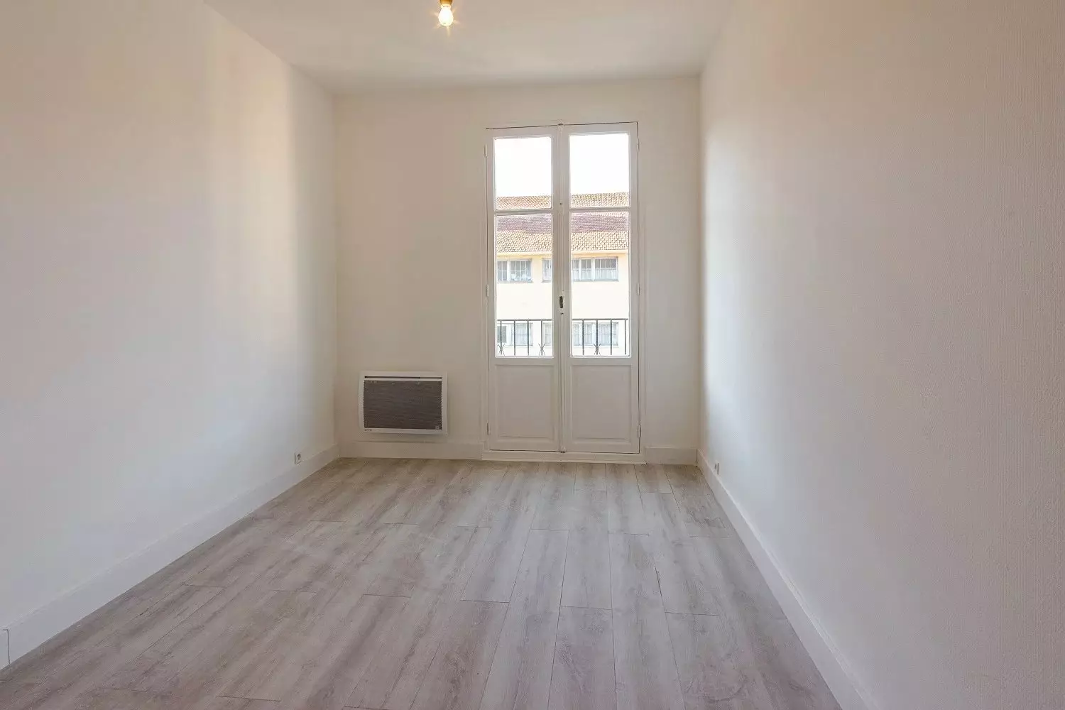 Flat Rue Léotardi in Nice