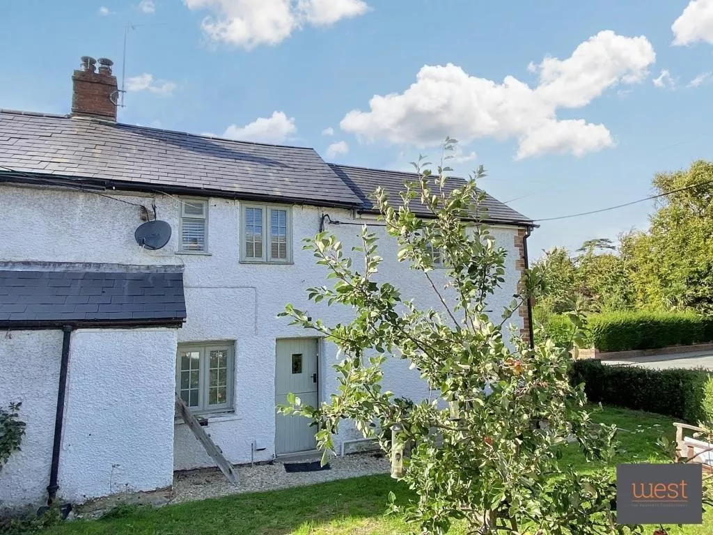 House High Street in Vale of White Horse