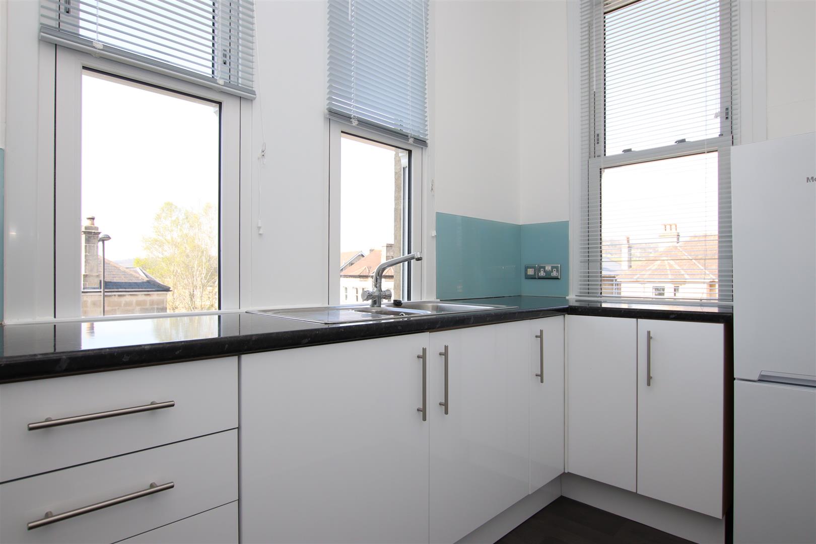 Flat Kempthorne Lane in Bath